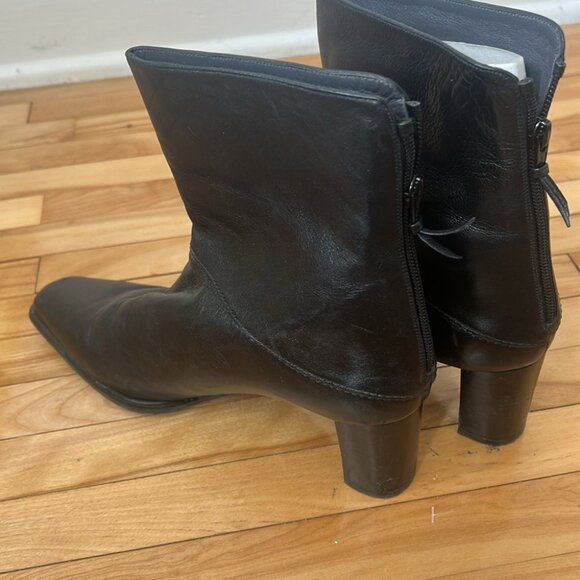 Stuart Weitzman soft leather heeled ankle boots square toe black size 11 - Picture 7 of 11